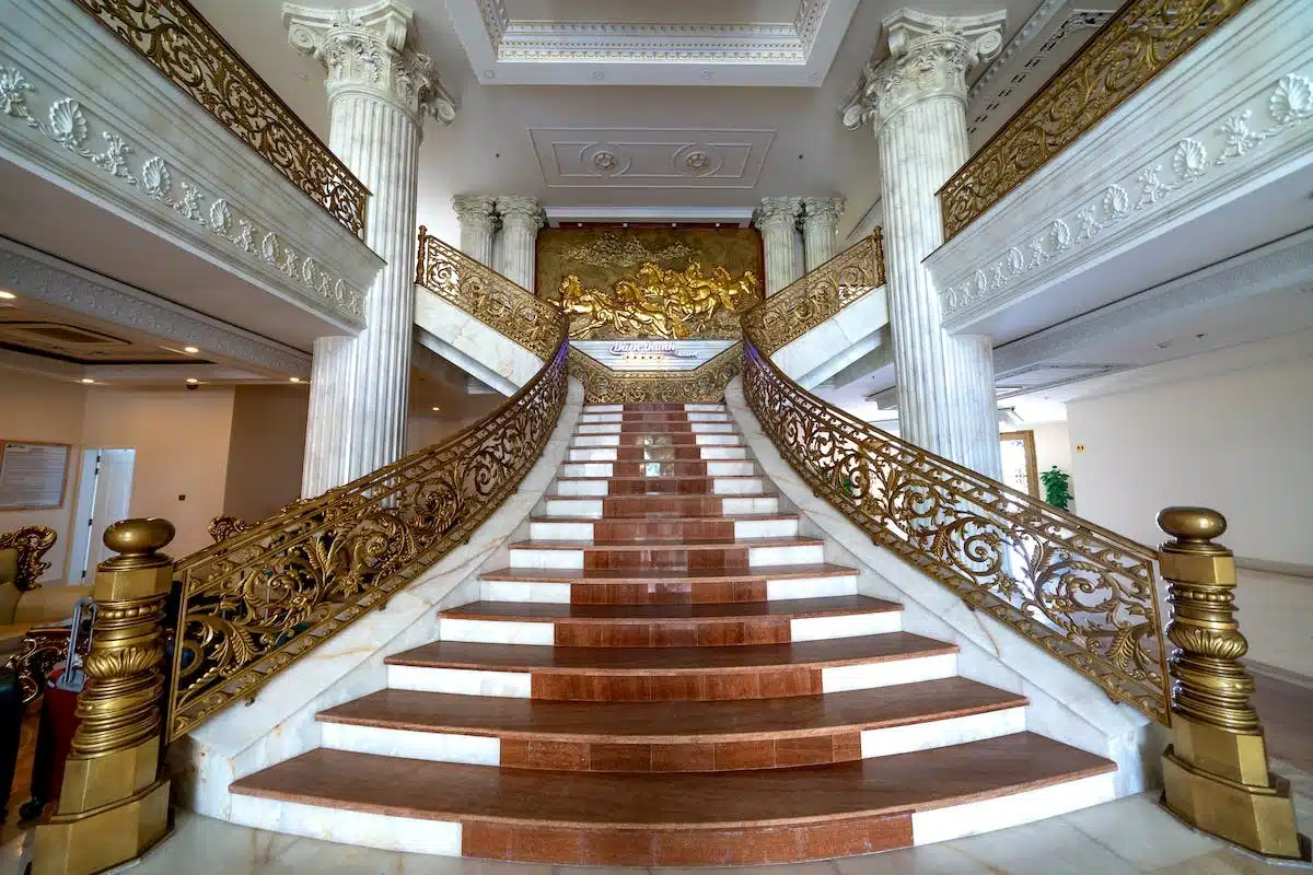 palace luxe